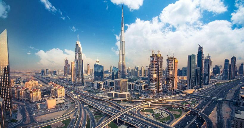 Saia do óbvio e escolha Dubai para o seu intercâmbio